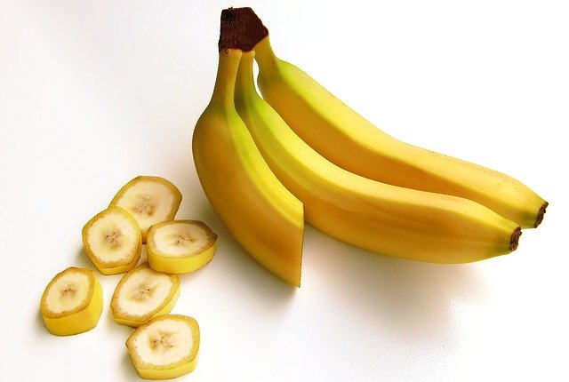 Bananas for uric acid control