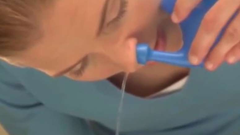 neti pot is used for nasal polyps